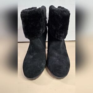 Anne Klein iFlex Black Faux Fur Suede with Back Zipper Ankle Boots size 7 1/2